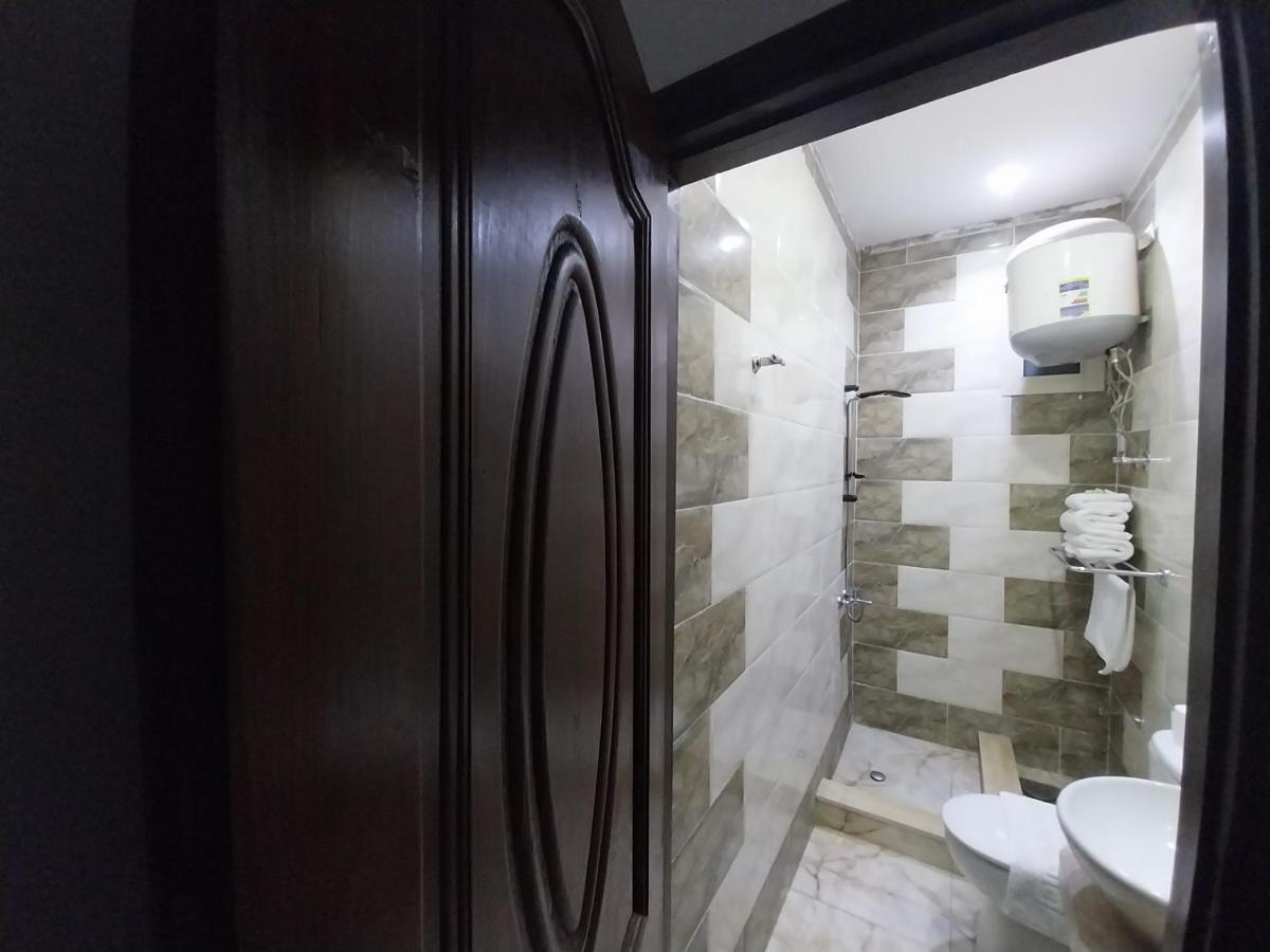 Eagles Pyramids View Hotel Kafrat al Jabal Luaran gambar