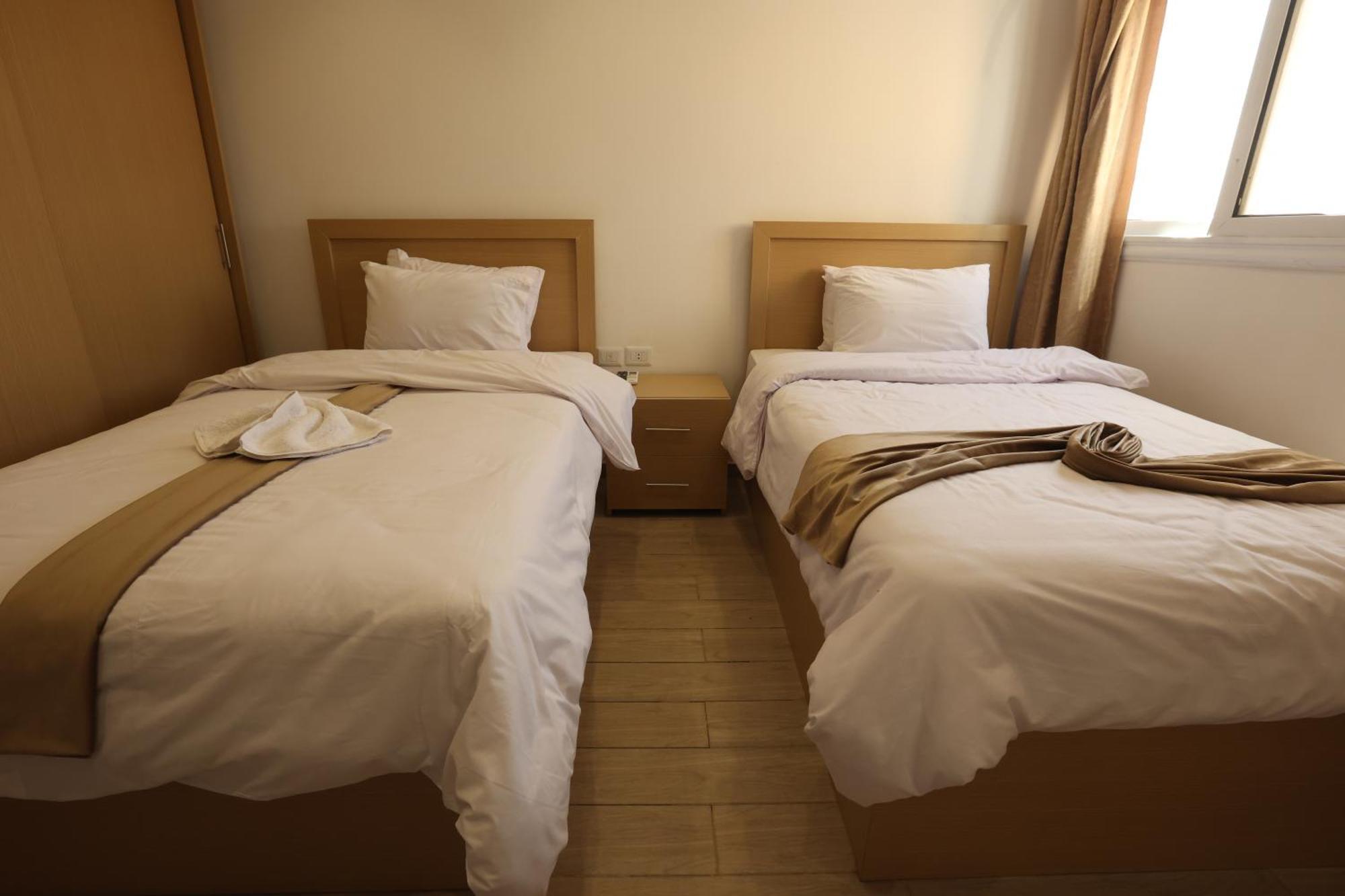Eagles Pyramids View Hotel Kafrat al Jabal Luaran gambar