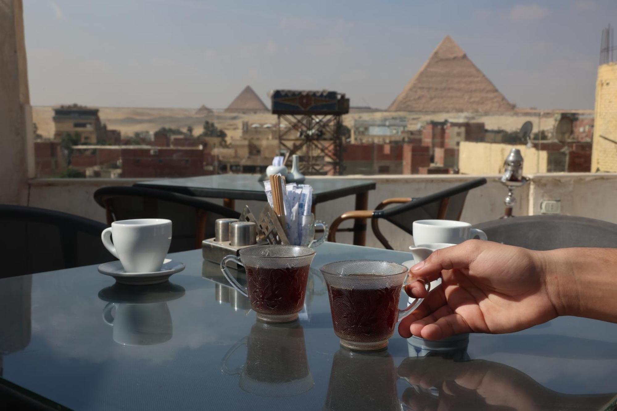 Eagles Pyramids View Hotel Kafrat al Jabal Luaran gambar