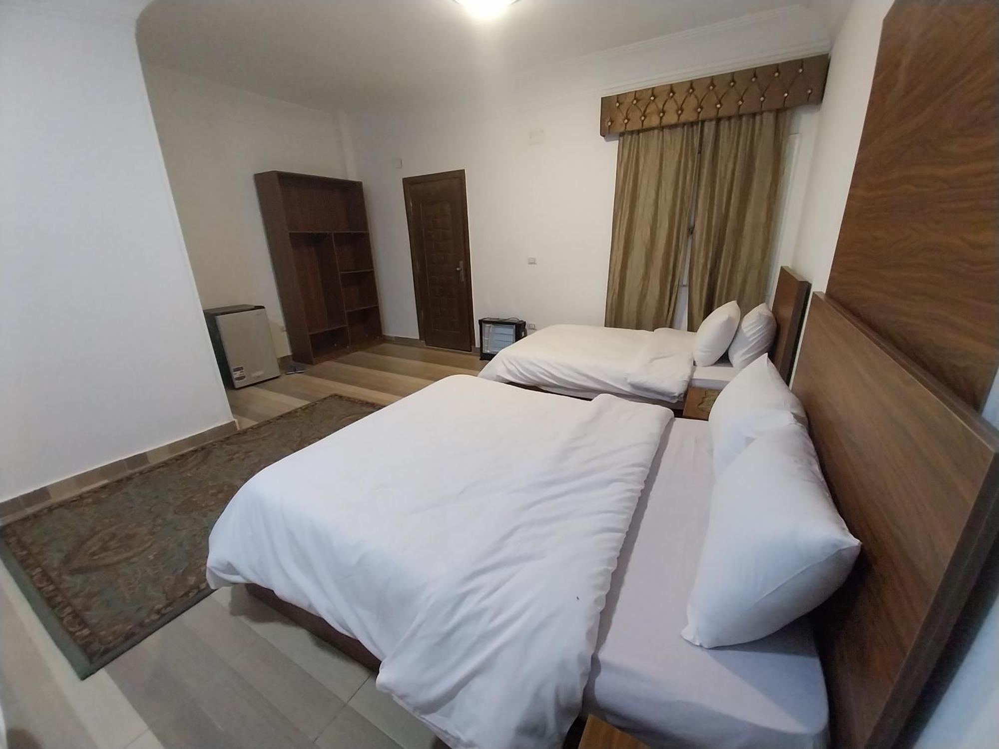 Eagles Pyramids View Hotel Kafrat al Jabal Luaran gambar